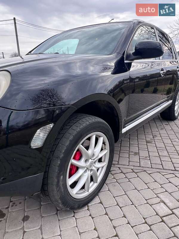 Внедорожник / Кроссовер Porsche Cayenne 2005 в Звягеле
