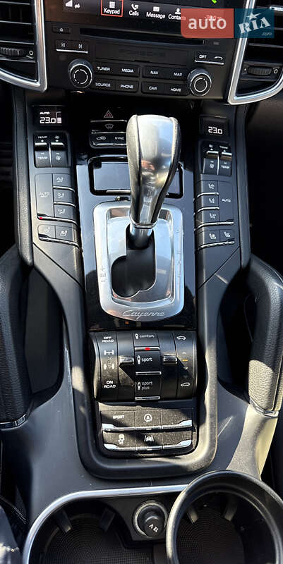 Внедорожник / Кроссовер Porsche Cayenne 2017 в Львове