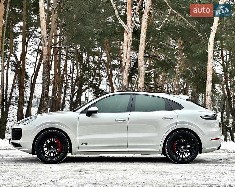 Внедорожник / Кроссовер Porsche Cayenne 2021 в Днепре фото 5 Внедорожник / Кроссовер Porsche Cayenne 2021 в Днепре