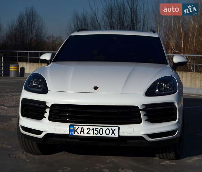 Внедорожник / Кроссовер Porsche Cayenne 2018 в Киеве