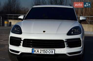 Позашляховик / Кросовер Porsche Cayenne 2018 в 