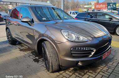 Внедорожник / Кроссовер Porsche Cayenne 2014 в 