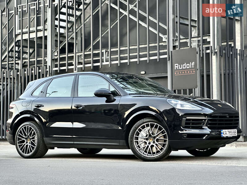 Внедорожник / Кроссовер Porsche Cayenne 2019 в Киеве фото 5 Внедорожник / Кроссовер Porsche Cayenne 2019 в Киеве