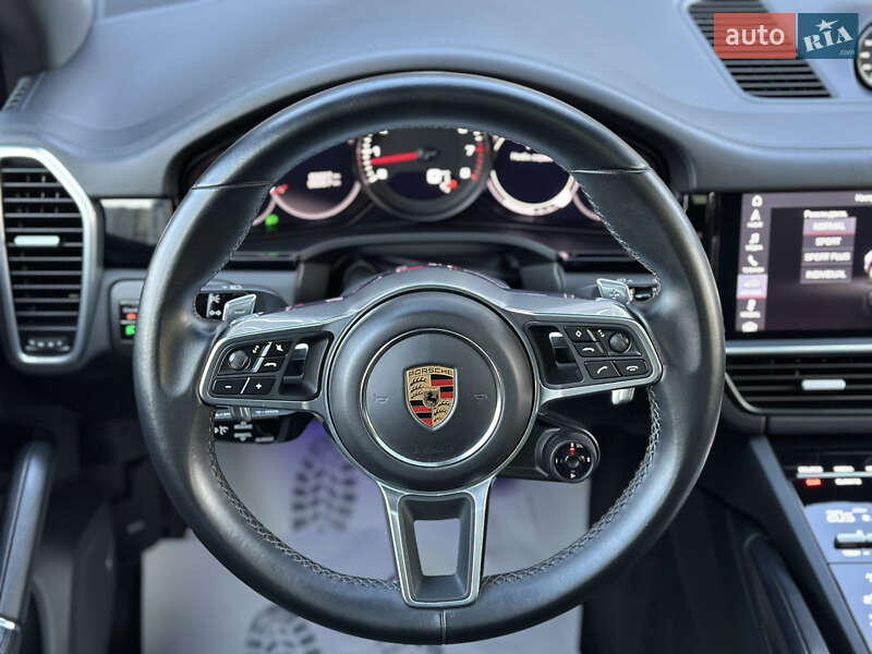 Внедорожник / Кроссовер Porsche Cayenne 2019 в Киеве фото 28 Внедорожник / Кроссовер Porsche Cayenne 2019 в Киеве