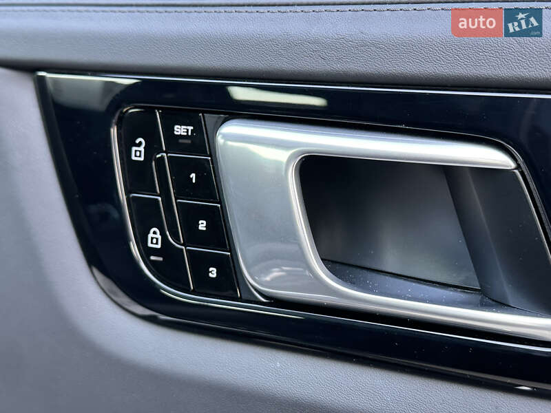 Внедорожник / Кроссовер Porsche Cayenne 2019 в Киеве фото 49 Внедорожник / Кроссовер Porsche Cayenne 2019 в Киеве