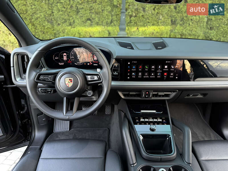 Внедорожник / Кроссовер Porsche Cayenne 2024 в Львове