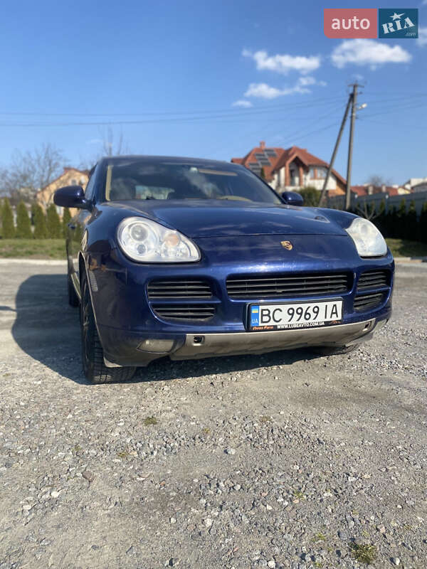 Внедорожник / Кроссовер Porsche Cayenne 2006 в 