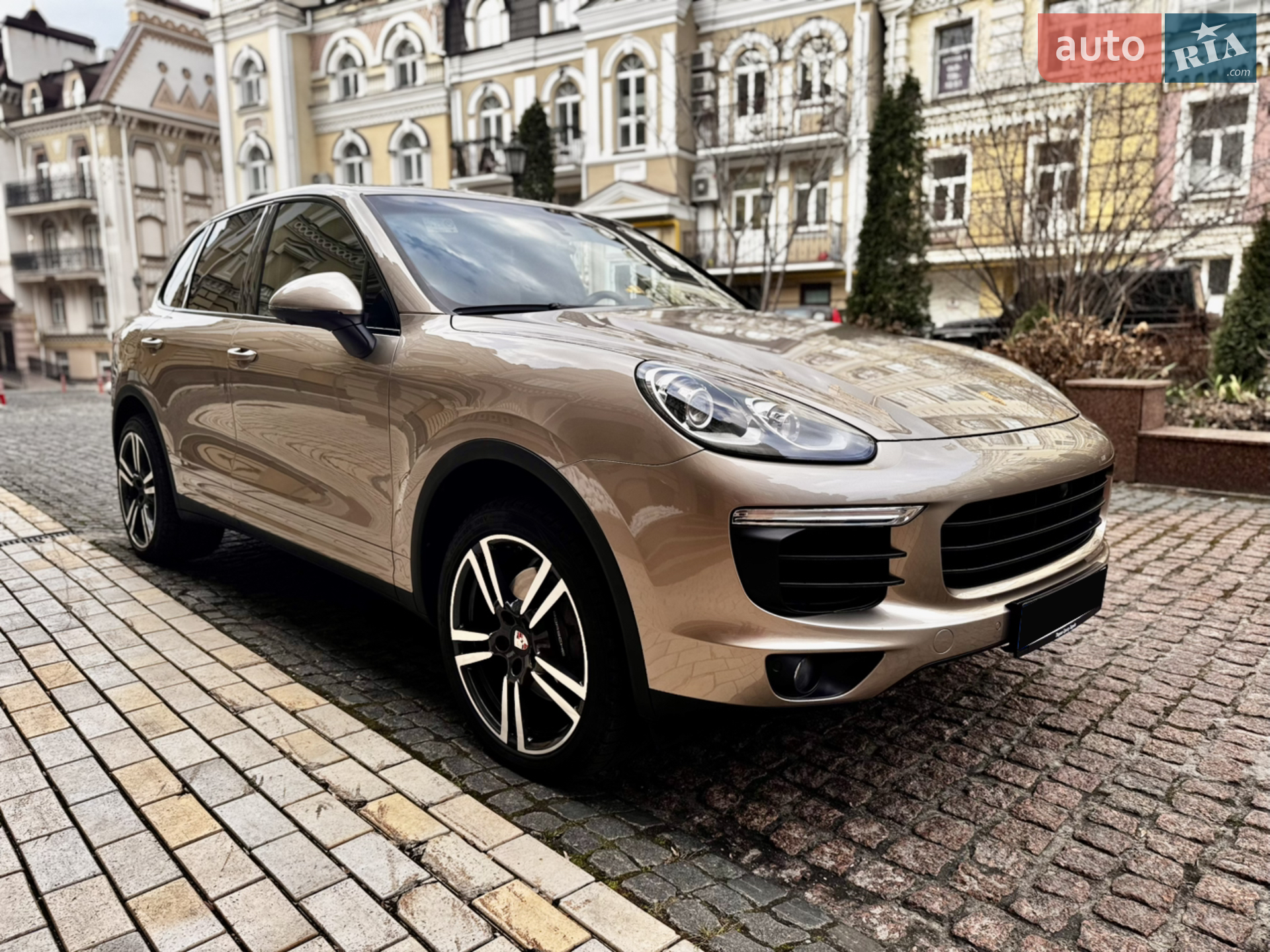 2016 Porsche Cayenne - мініатюра 12