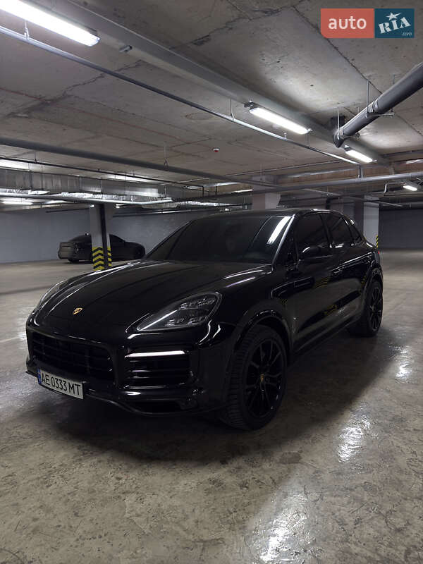 Внедорожник / Кроссовер Porsche Cayenne 2018 в Днепре