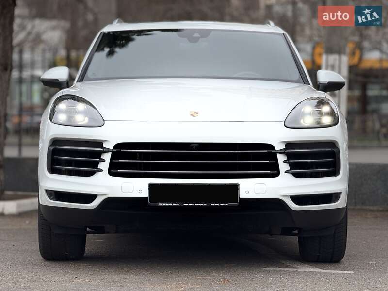 Позашляховик / Кросовер Porsche Cayenne 2017 в Одесі