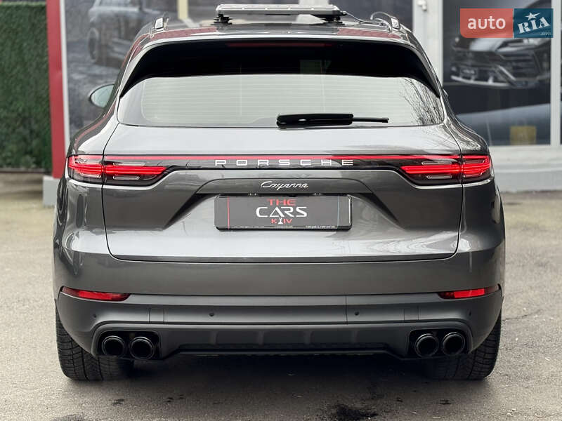 Позашляховик / Кросовер Porsche Cayenne 2021 в Києві