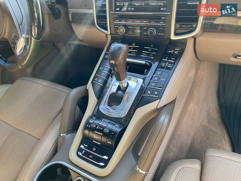 Внедорожник / Кроссовер Porsche Cayenne 2013 в Житомире фото 13 Внедорожник / Кроссовер Porsche Cayenne 2013 в Житомире