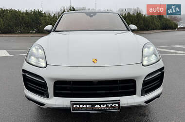 Внедорожник / Кроссовер Porsche Cayenne 2022 в 