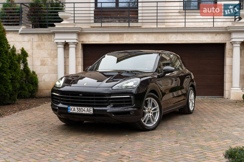 Внедорожник / Кроссовер Porsche Cayenne 2019 в 