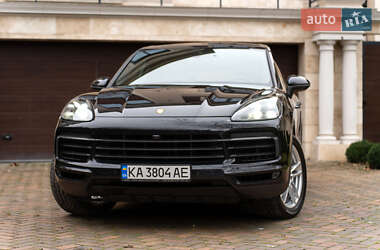 Внедорожник / Кроссовер Porsche Cayenne 2019 в 