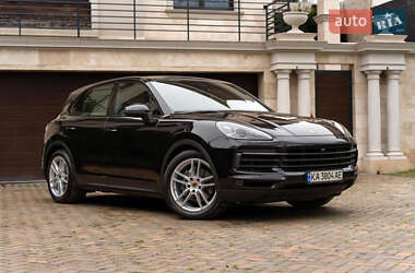 Внедорожник / Кроссовер Porsche Cayenne 2019 в 