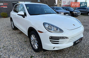 Внедорожник / Кроссовер Porsche Cayenne 2013 в 