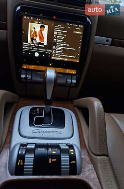 Внедорожник / Кроссовер Porsche Cayenne 2007 в 