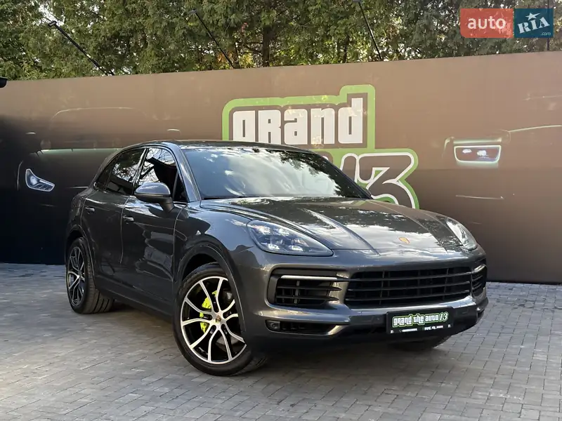 Внедорожник / Кроссовер Porsche Cayenne 2019 в 