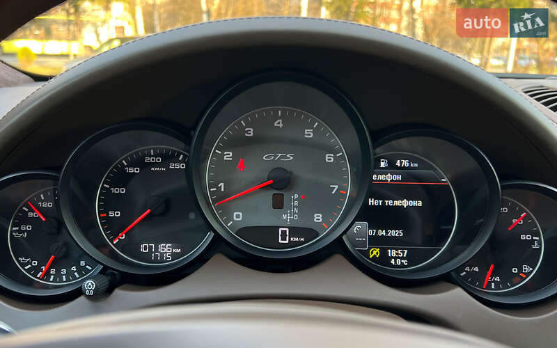 Внедорожник / Кроссовер Porsche Cayenne 2012 в Львове
