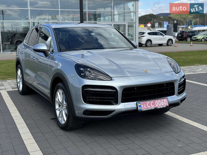 Porsche Cayenne 2020