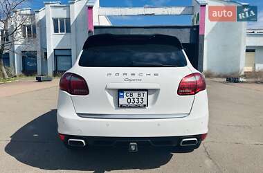 Внедорожник / Кроссовер Porsche Cayenne 2013 в 