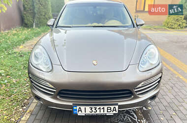 Позашляховик / Кросовер Porsche Cayenne 2012 в 