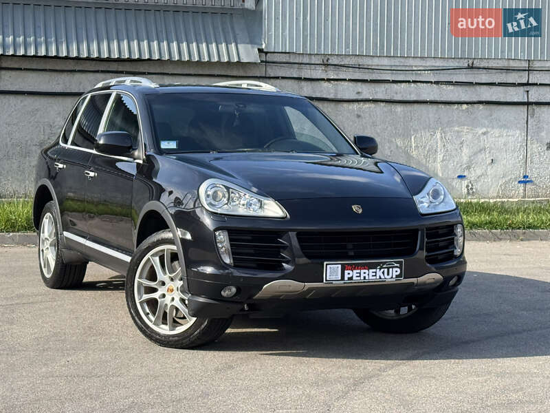 Позашляховик / Кросовер Porsche Cayenne 2007 в 