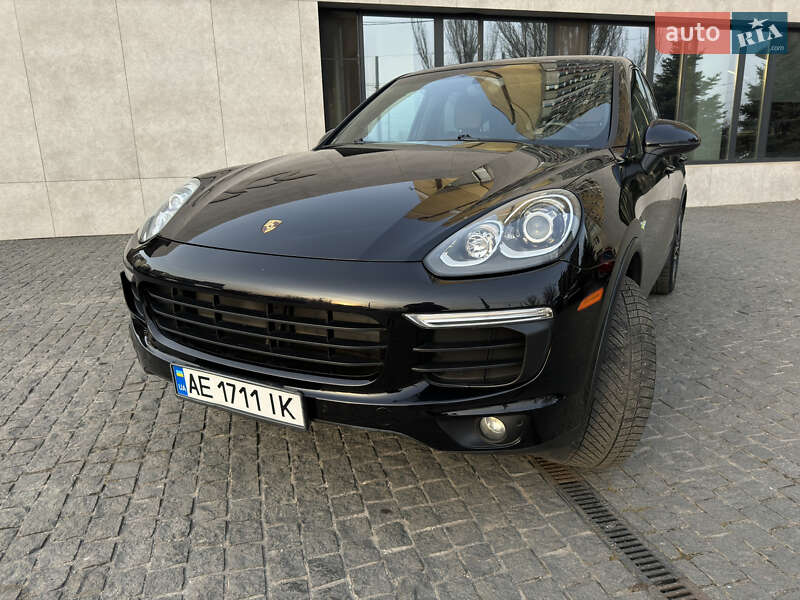 Porsche Cayenne 2016