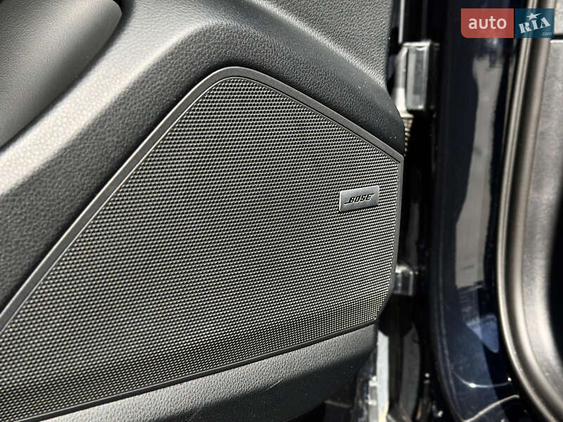 Позашляховик / Кросовер Porsche Cayenne 2019 в Києві