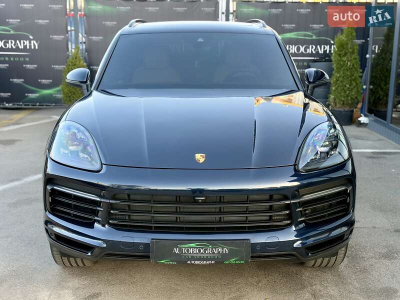 Внедорожник / Кроссовер Porsche Cayenne 2019 в Киеве