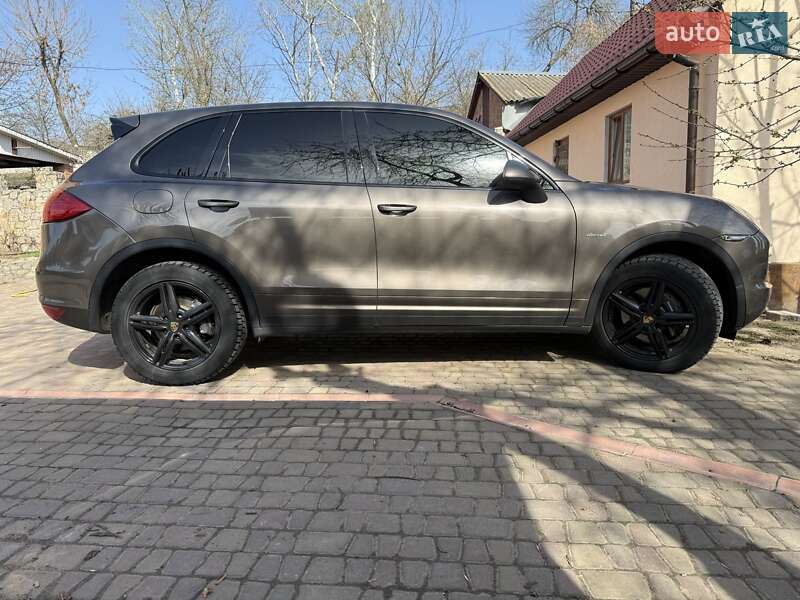 Внедорожник / Кроссовер Porsche Cayenne 2012 в Виннице