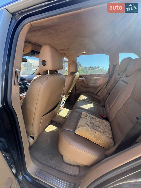 Внедорожник / Кроссовер Porsche Cayenne 2004 в Николаеве