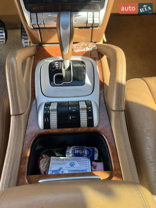 Внедорожник / Кроссовер Porsche Cayenne 2004 в Николаеве