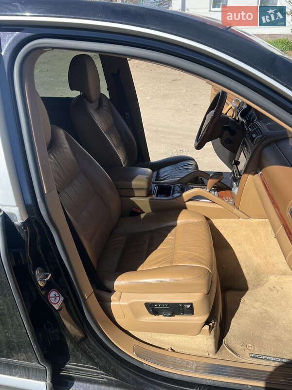 Внедорожник / Кроссовер Porsche Cayenne 2004 в Николаеве