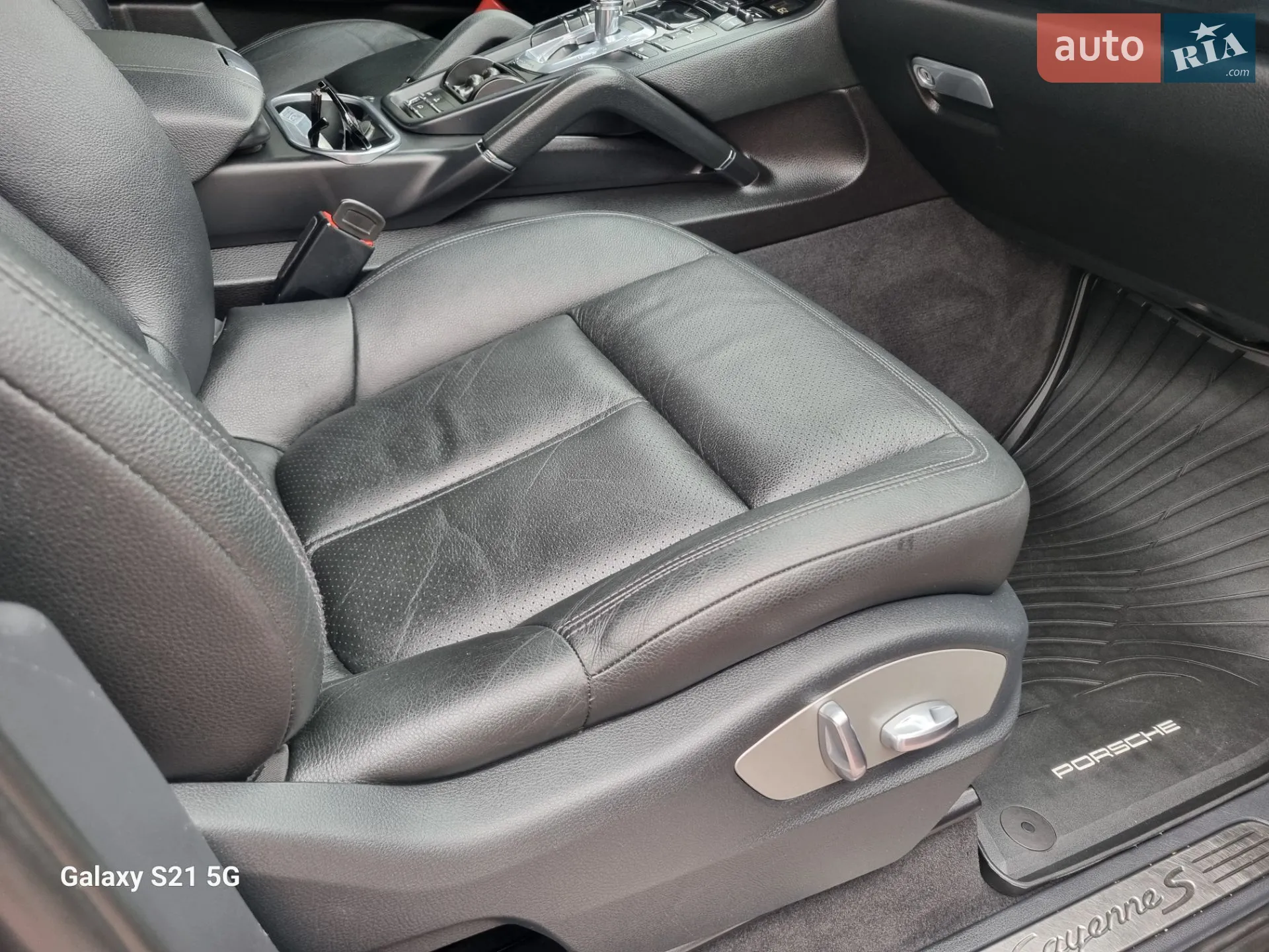 2013 Porsche Cayenne - мініатюра 32