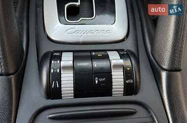 Внедорожник / Кроссовер Porsche Cayenne 2009 в 