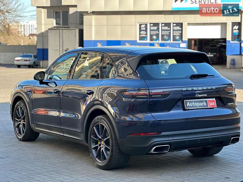 Внедорожник / Кроссовер Porsche Cayenne 2018 в Одессе