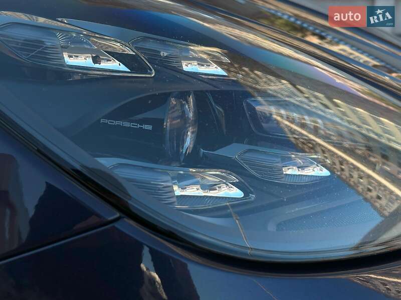Внедорожник / Кроссовер Porsche Cayenne 2018 в Одессе