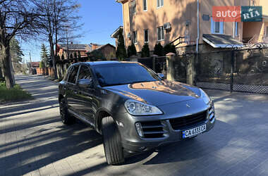Внедорожник / Кроссовер Porsche Cayenne 2009 в 
