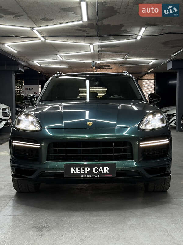 Позашляховик / Кросовер Porsche Cayenne 2019 в Одесі