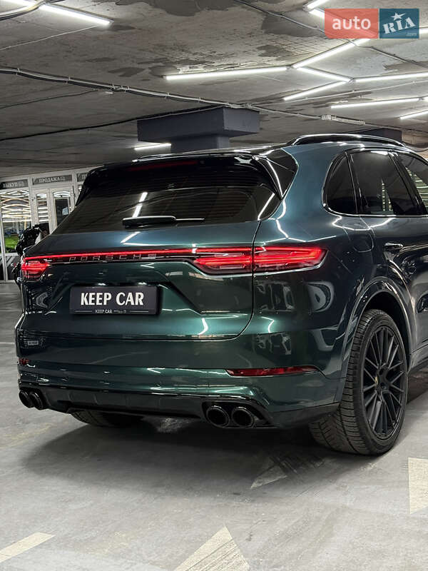 Позашляховик / Кросовер Porsche Cayenne 2019 в Одесі
