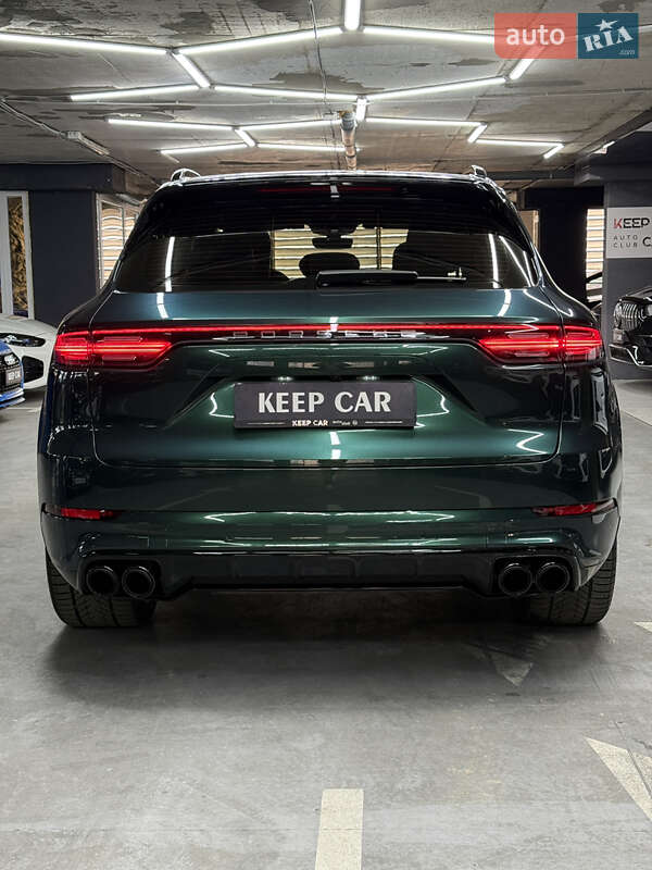 Позашляховик / Кросовер Porsche Cayenne 2019 в Одесі