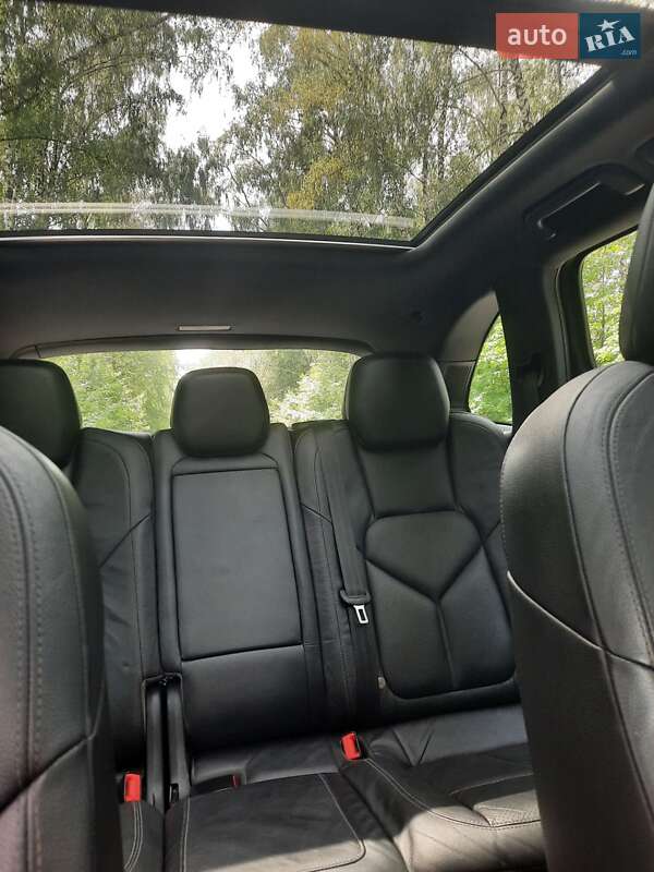 Внедорожник / Кроссовер Porsche Cayenne 2012 в Бердичеве фото 20 Внедорожник / Кроссовер Porsche Cayenne 2012 в Бердичеве
