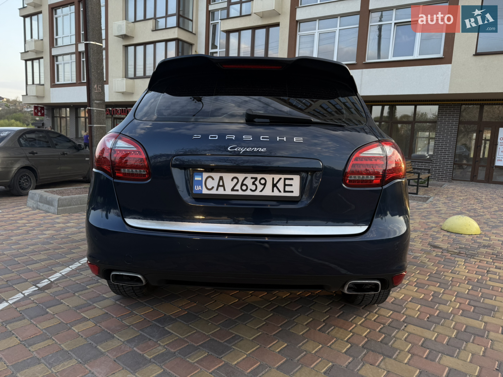 2011 Porsche Cayenne - мініатюра 9