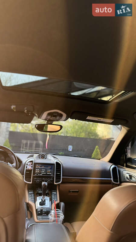 Внедорожник / Кроссовер Porsche Cayenne 2013 в Кропивницком