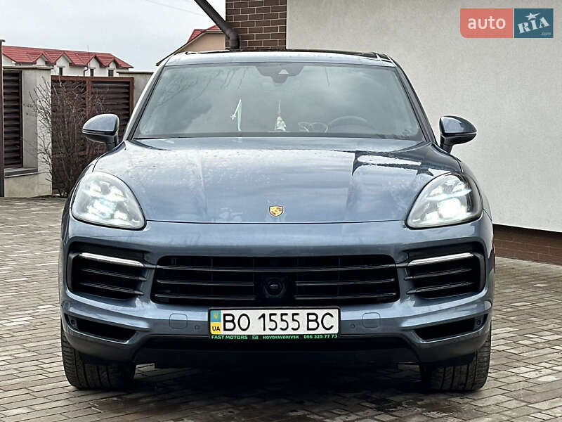 Внедорожник / Кроссовер Porsche Cayenne 2018 в Тернополе