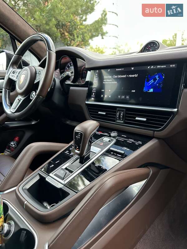 Внедорожник / Кроссовер Porsche Cayenne 2018 в Киеве