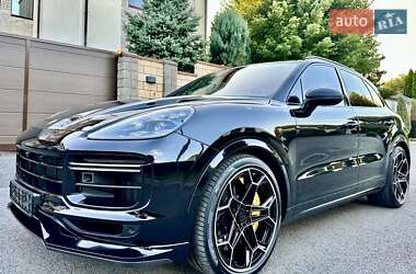 Внедорожник / Кроссовер Porsche Cayenne 2018 в Киеве
