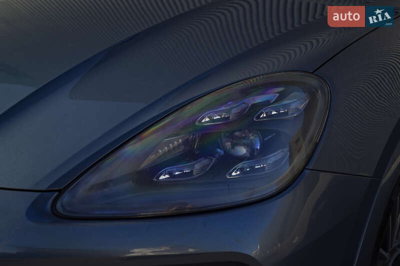 Внедорожник / Кроссовер Porsche Cayenne 2019 в Харькове